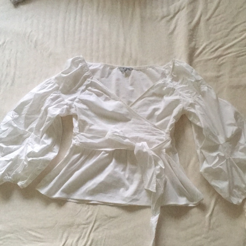 White ruffles top / off the the shoulder